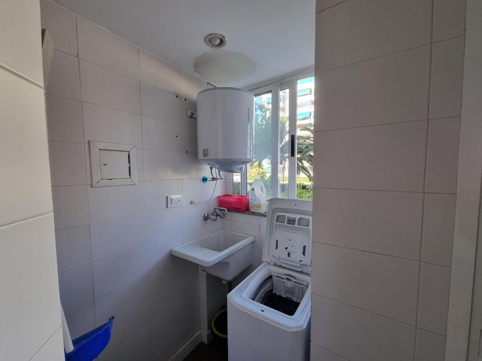 Apartamento En Alquiler Parque 8, Playa De Gandia Exterior photo